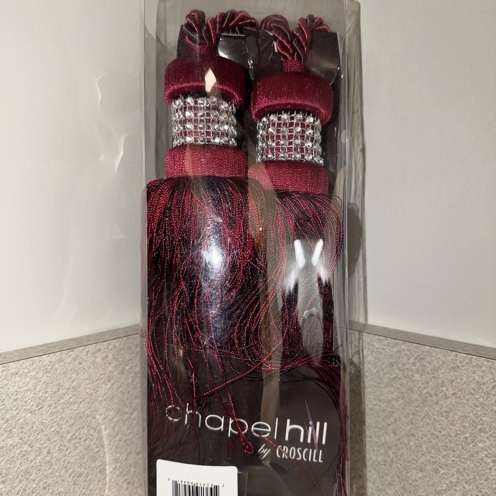 Croscill Chapel Hill Tower Tassels Curtain Tiebacks Set of 2 Garnent Rhinestones
